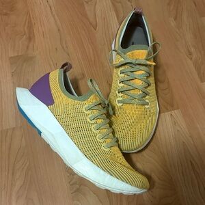 Men’s Allbirds Tree Flyer Size 11